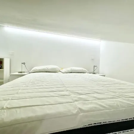 Elegante Casa In Centro *